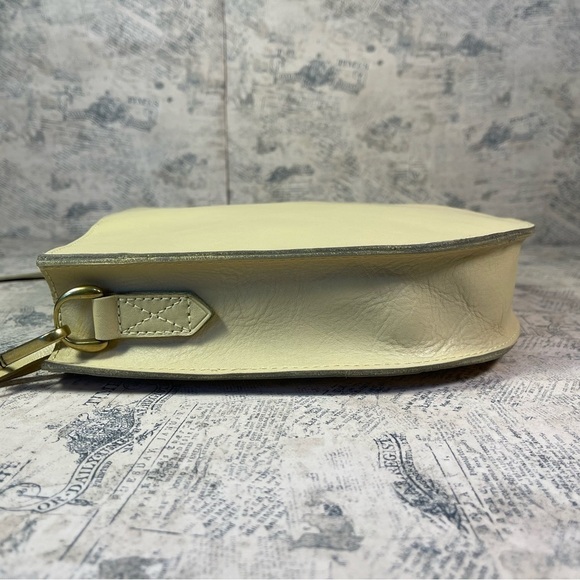 Madewell The Transport Saddlebag - Picture 2 of 12